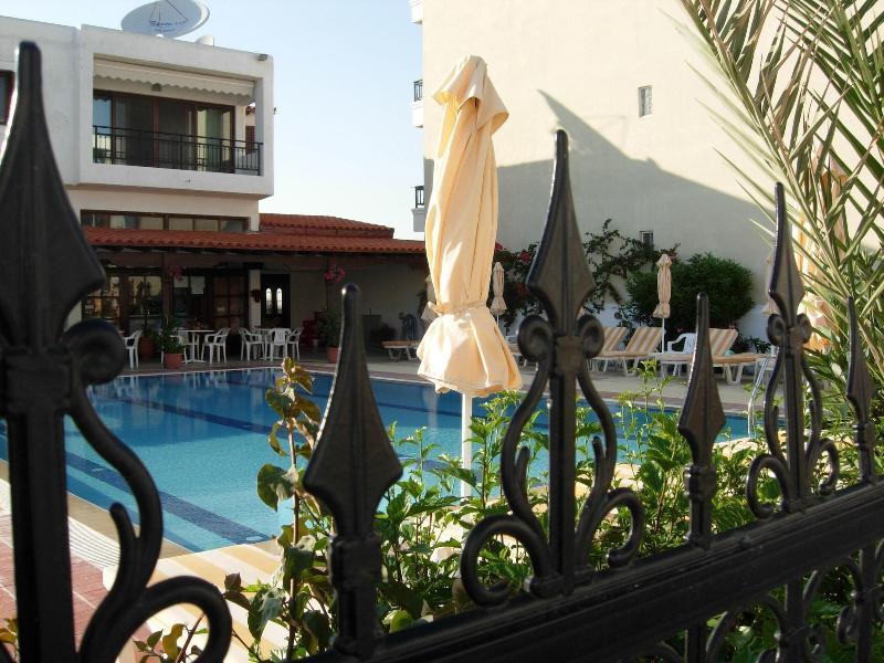 Philippos Studios & Apartments Kardamena  Exterior photo